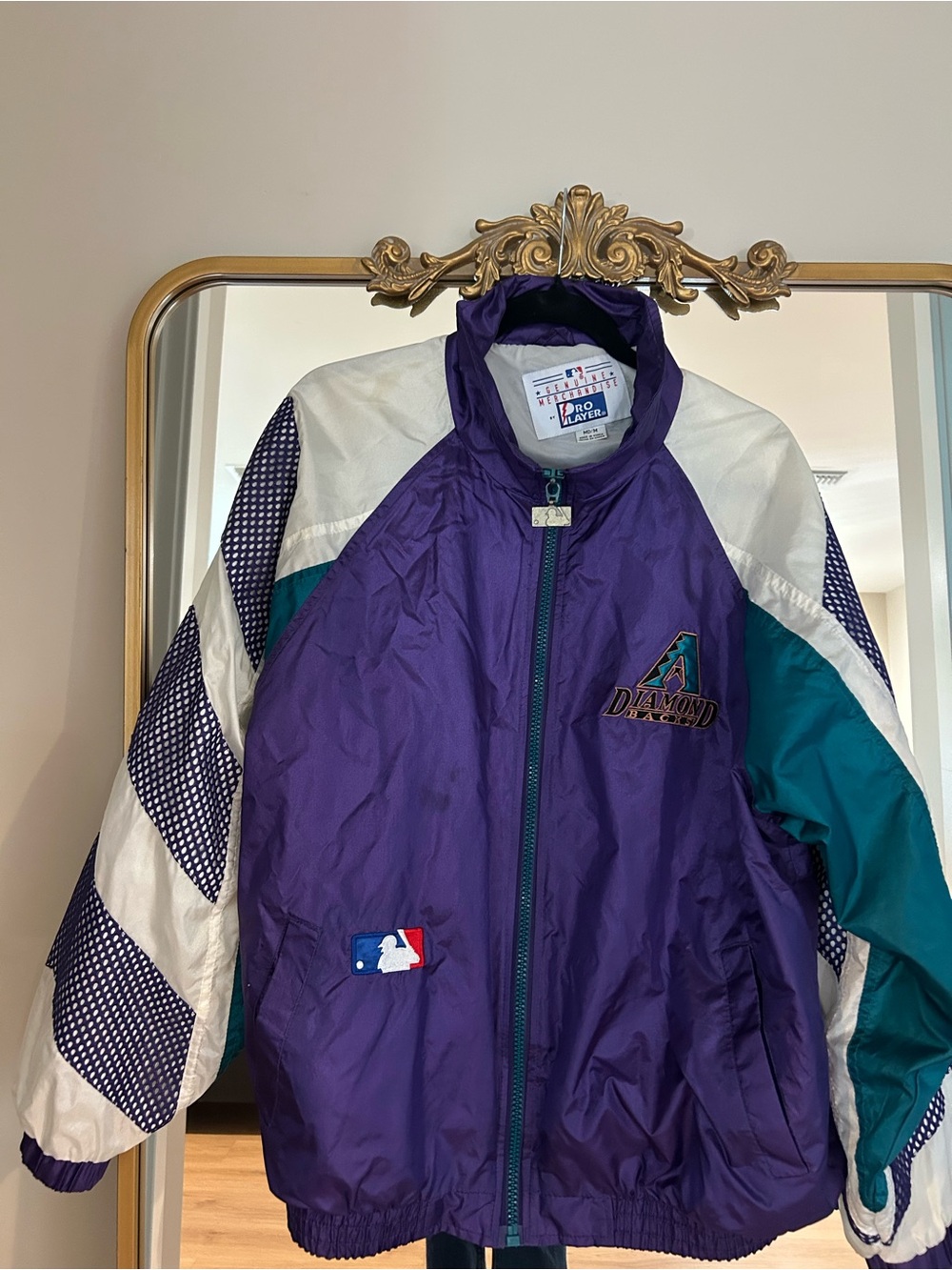 Vintage 1990s Pro Player Arizona Diamondbacks Puffer Jacket